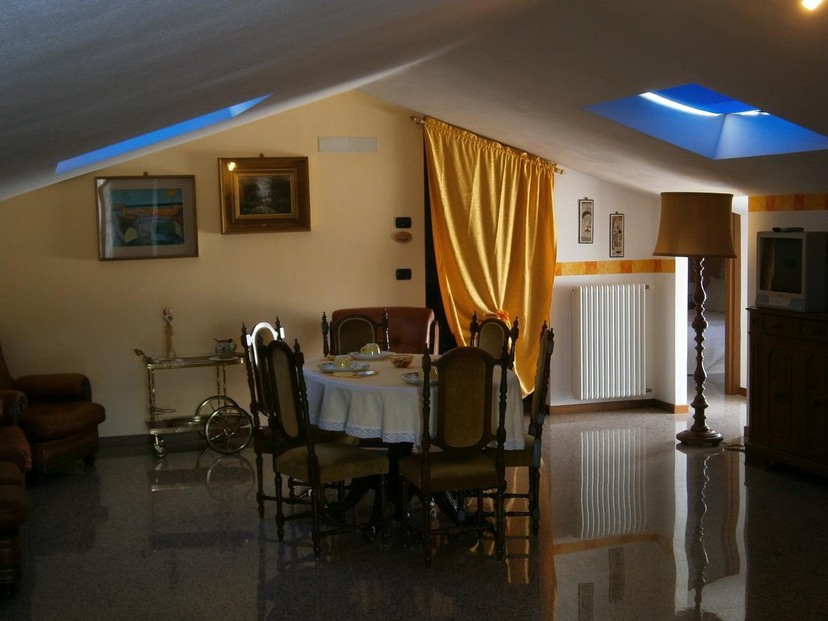 Appartamenti Sapori Di Campagna Pescantina Exterior foto